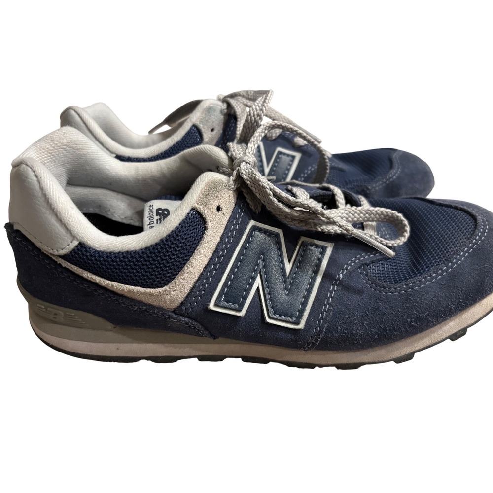 New Balance Classic 574 Navy Blue Suede Mesh‎ Sneakers Womens Size 4 WL574